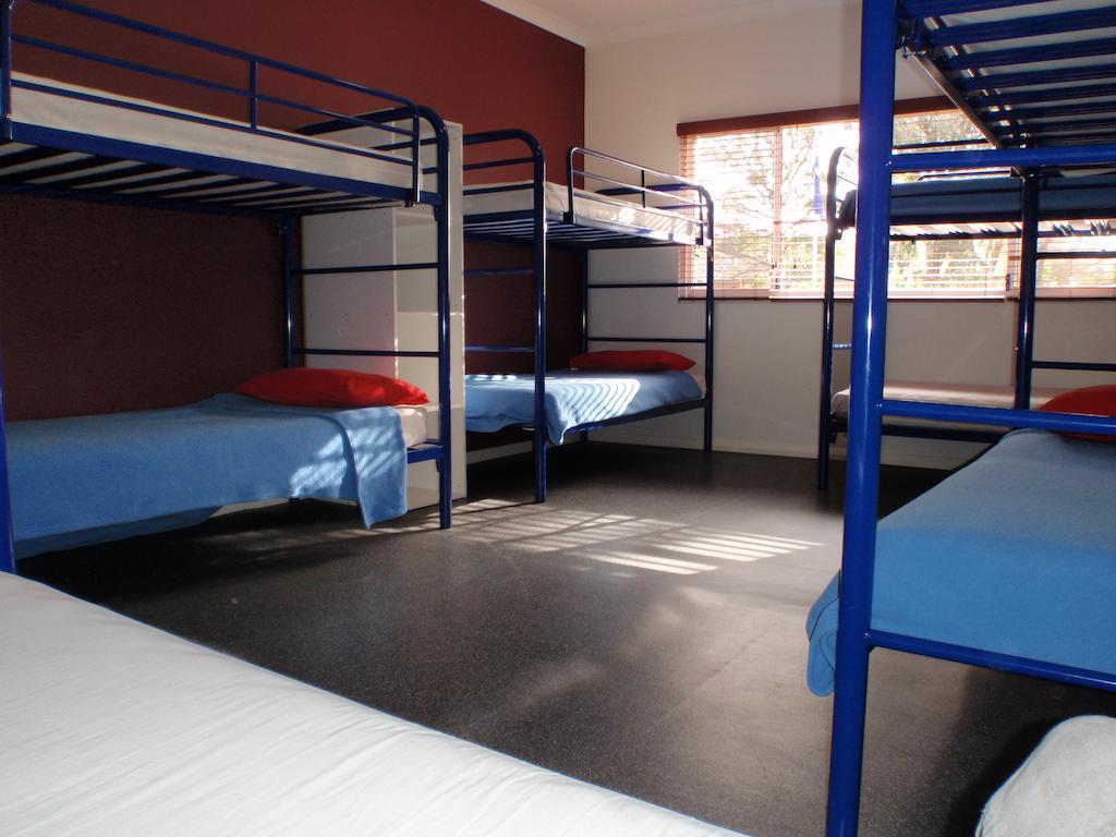 Хостел Margaret River Backpackers Yha Номер фото