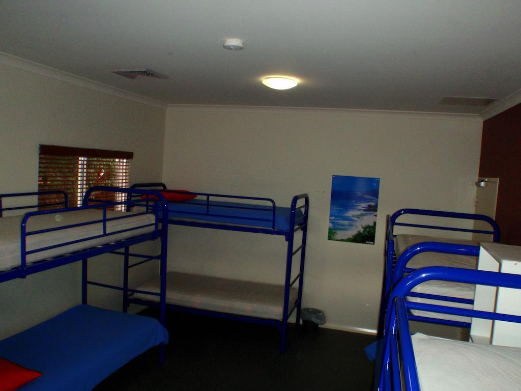 Хостел Margaret River Backpackers Yha Номер фото