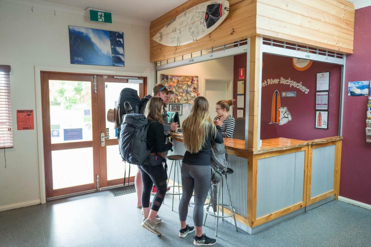 Хостел Margaret River Backpackers Yha Екстер'єр фото